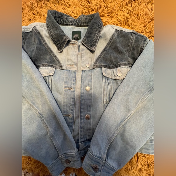 Super cute jean jacket! - Picture 2 of 5